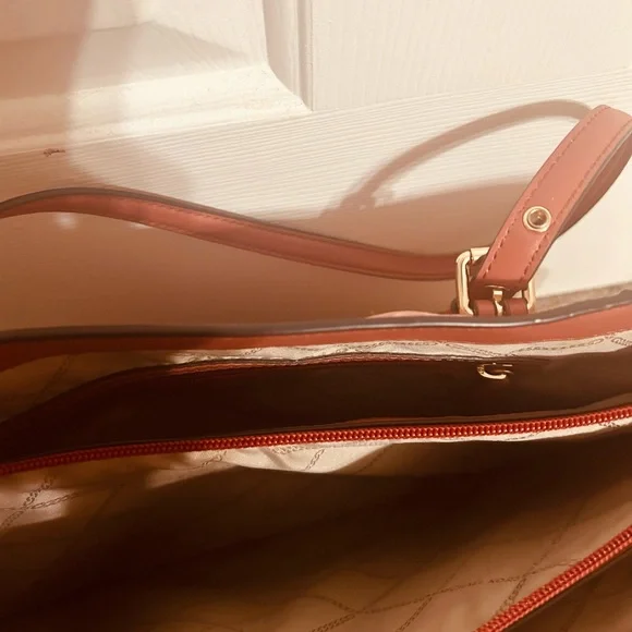 Michael Kors Rose and Beige Signature Tote - Picture 5 of 7